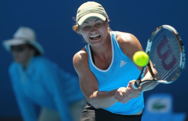 Monica Niculescu a pierdut finala turneului din Luxemburg cu Viktoria Azarenka, 2-6, 2-6