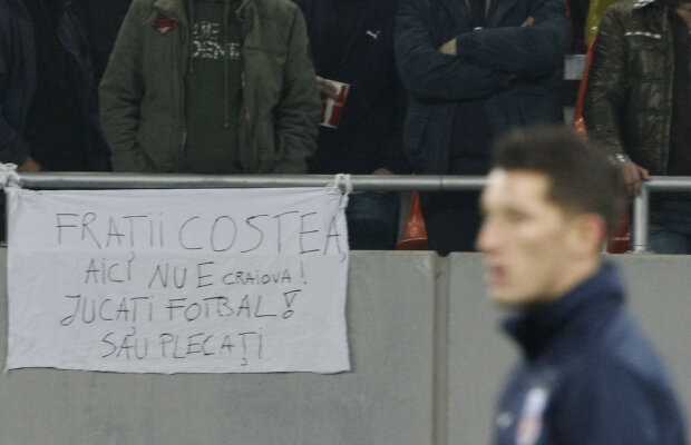 Povestea unui BANNER » Suporterii stelişti sînt disperaţi: ”Echipa noastră dispare în fiecare zi!”