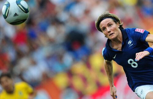 10 jucătoare de fotbal se bat pentru Balonul de Aur! » 3 au jucat împotriva Olimpiei Clujana