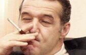 Infractori cu umor: Poza lui Gigi Becali, folosită pentru falsificarea actelor