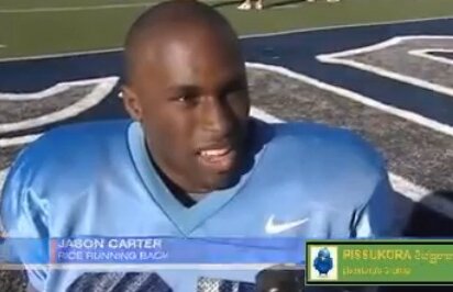 Dovada ca oricine poate juca fotbal american. Fii atent la băiatul ăsta :D