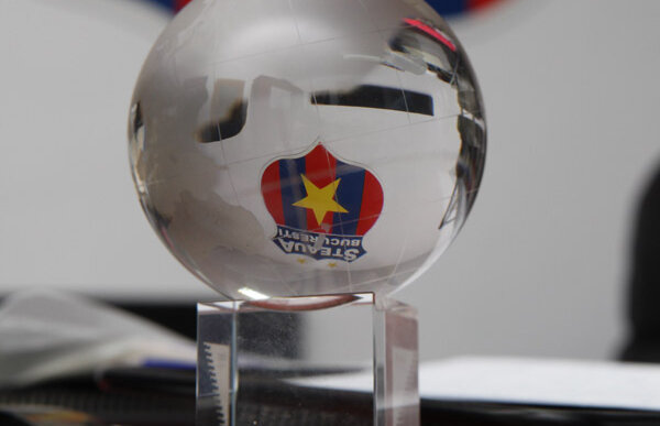 Cît de sus ai fost şi cît de jos ai ajuns! » Unde se află Steaua: criză de joc, de rezultate, de trofee, de stadion propriu, de fani în deplasări