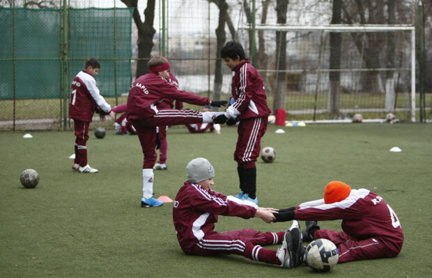 Gazeta vă prezintă planul prin care Copos vrea să asigure viitorul clubului » Fabrica de fotbalişti Rapid