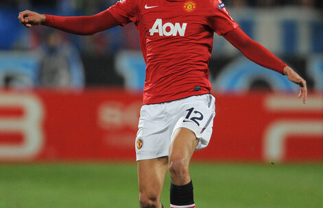 Manchester are probleme în defensivă pentru returul cu Oţelul. Smalling OUT o lună