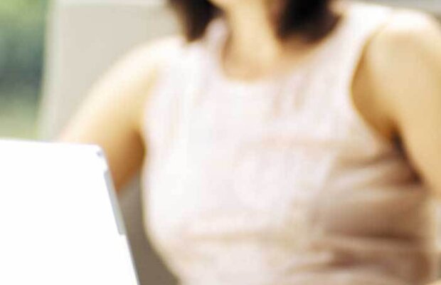 Numărul de prieteni pe Facebook depinde de structura creierului