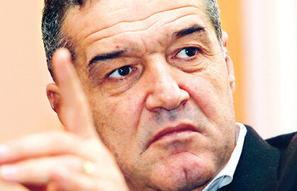 Gigi Becali prevede un retur de foc: "Vor fi bătăi mari. Aş vrea să vină arbitri străini"