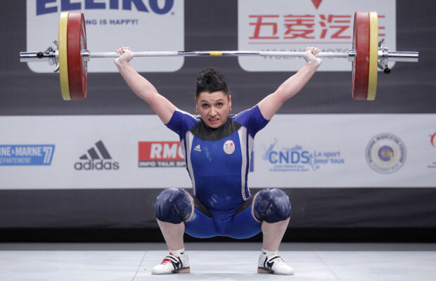 Zi de bronz » Roxana Cocoş a luat bronzul la haltere la CM de la Paris