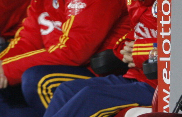 VIDEO » Piţurcă a lăsat acasă numele mari şi România a pierdut din nou. Unde este viitorul naţionalei?