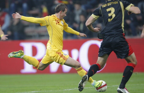 Cornel Dinu îl critică pe unul din favoriţii lui Piţurcă: "Stancu nu e de naţională, el e de echipă de bazar"