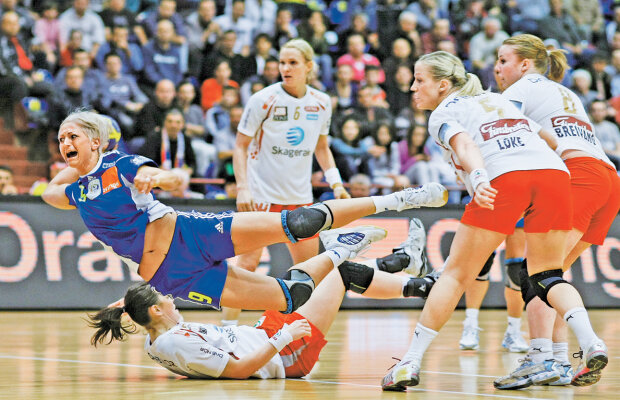 Pivotul Oltchimului, Ionela Gîlcă, joacă azi ultimul meci în actualul sezon » Vine barza la Oltchim!