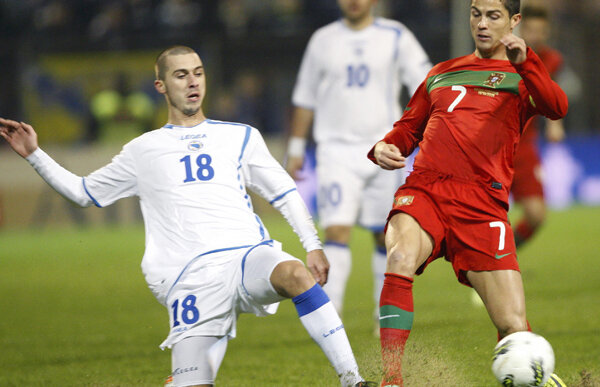 Căutătorii de cartofi » Portughezii nu digeră egalul din Bosnia