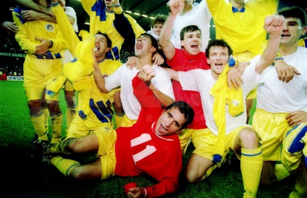 În urmă cu 18 ani, România obţinea biletele pentru Mondialul American