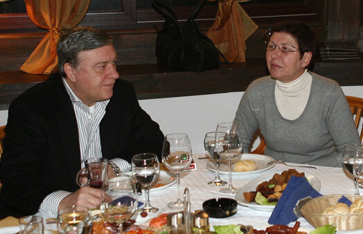 Operaţiunea ”Bani pentru Naşu'” » DNA investighează o posibilă mită dată de Jean Pădureanu lui Mircea Sandu