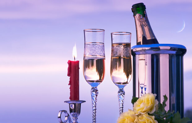 Alege un cadou practic şi elegant de Sărbători!