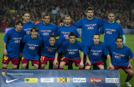 Barcelona vrea să intre pe teren cu tricouri de suţinere pentru Vilanova în meciul cu AC Milan