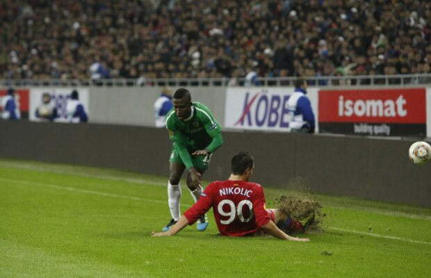 Peticeală pe Arena Naţională » Primăria va înlocui părţi din gazonul deteriorat