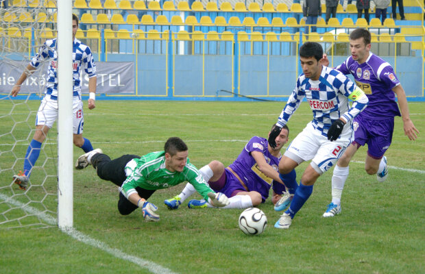 LIVETEXT Timişoara închide balul: CSM Rm. Vîlcea - Poli