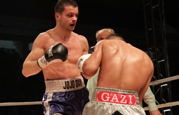 VIDEO JoJo Dan a boxat din repriza a doua cu maxilarul fracturat » Nebunia lui JoJo