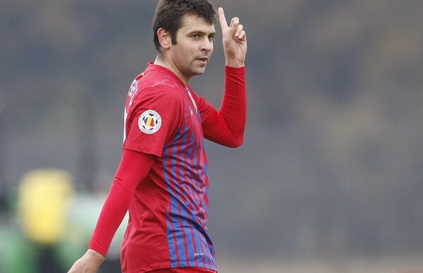 A devenit salvatorul Stelei! Rusescu este golgeterul roş-albaştrilor