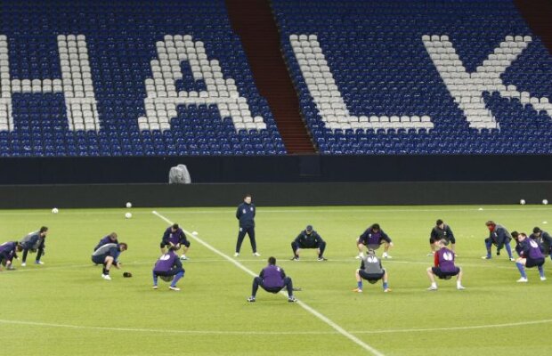 Stan nu va reveni la 4-4-2, chiar dacă pe teren nu vor fi împreună fraţii Costea » 4-3-3: Tănase atacant stînga!