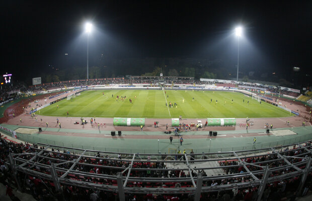 Dinamoviştii îi aşteaptă pe stelişti cu o turmă de oi pe tabelă :)