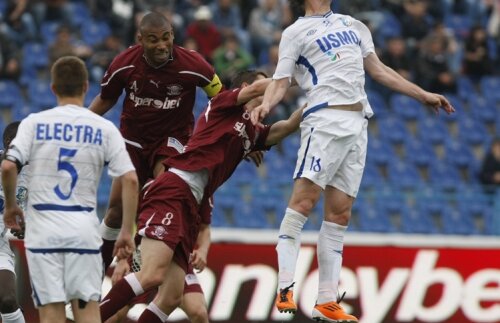 Învinsă cu 3-0 în ultimul meci direct, Rapidul porneşte cu prima şansă în meciul cu Pandurii