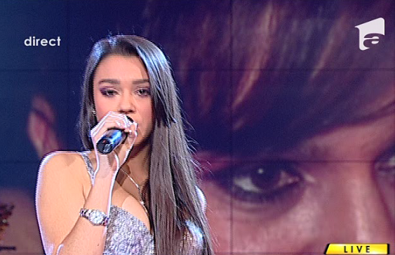 VIDEO! Fiica lui Adi Minune s-a lansat in muzica! Uite ce bine canta!