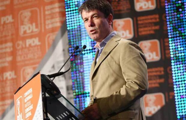 Primarul Braşovului, George Scripcaru, acuzat că a primit 30.000 de euro mită
