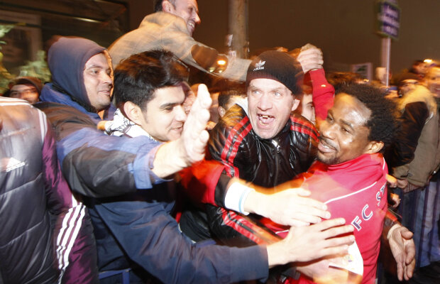 VIDEO » Jucătorii Stelei în Piaţa Universităţii!