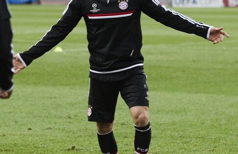 Fostul agent "îl usucă" pe Ribery » Internaţionalul francez trebuie să-i plătească 3 milioane de euro