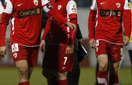 Reţeta "cîinilor" îl inspiră pe Porumboiu: "Vom avea buget de criză! Ca la Dinamo" :)