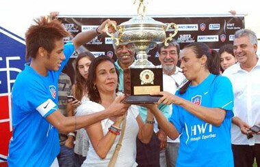 VIDEO Neymar şi cea mai bună fotbalistă din lume au făcut spectacol într-un meci caritabil