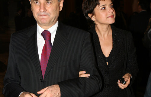 Nici soţia nu-l mai crede :) » Cristiana Copos e sigură că soţul ei nu va renunţa la Rapid