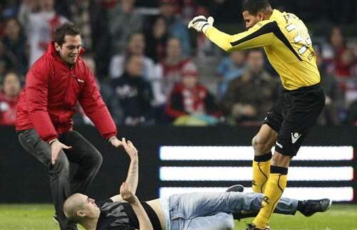 Decizia olandezilor: Ajax - AZ Alkmaar se rejoacă pe 19 ianuarie cu porţile închise!