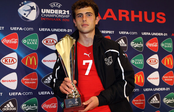 Superstiţioşii! Noul star de la Kiev va purta numărul 13 şi va fi prezentat vineri, 13 la ora 13:00