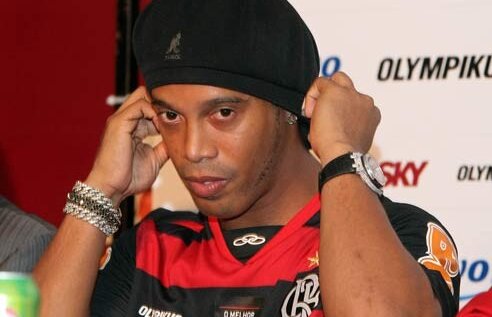 Spre Napoli? Neplătit de Flamengo, Ronaldinho e gata să revină în Europa