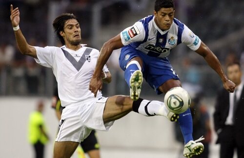 Urmărit din tribune de Ciobotariu, fundaşul dorit de Dinamo a marcat primul gol din carieră!