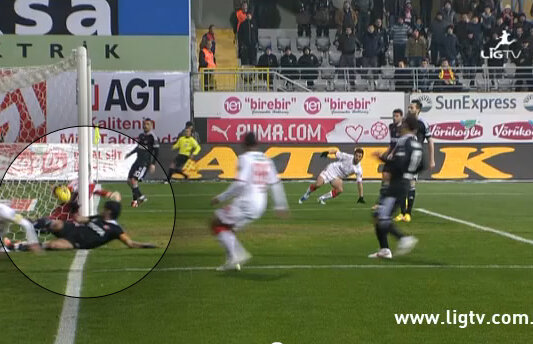 VIDEO Încă o greşeală enormă a tuşierului » E nevoie de introducerea sistemului video?