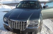 Un milion de dolari pentru un Chrysler 300C din 2005?