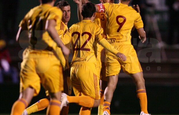 FOTO Niculae şi Tănase reuşesc "dubla" în România - Turkmenistan 4-0