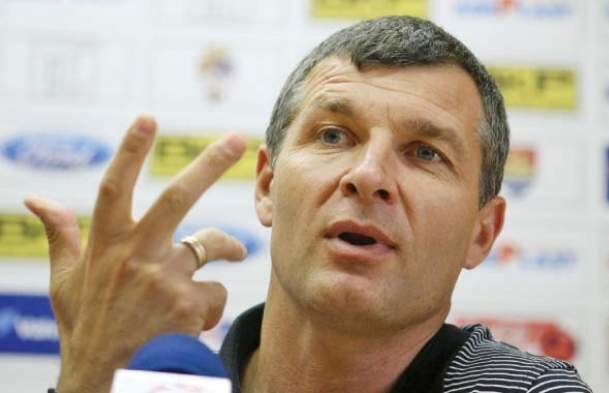 Pe Sabău l-au apucat nervii şi îi răspunde lui Porumboiu » 4 precizări