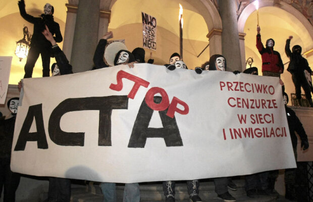 Guvernul iniţiază discuţii publice în legătură cu ACTA