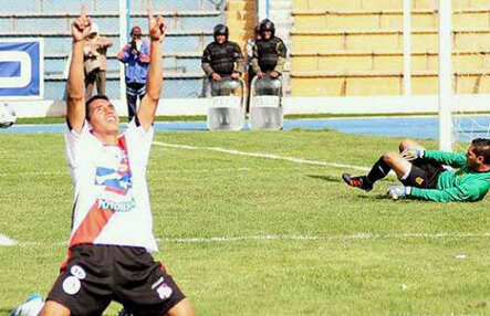 Cătălin Oprişan propune pe Mysport reuşita săptămînii » Golul "scorpion" vine din Bolivia!