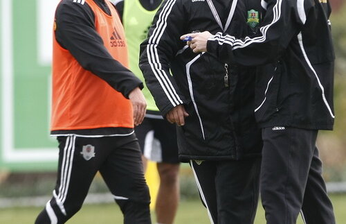 Filozofie portugheză » Inacio aşază Vasluiul într-un 4-3-3 ultraofensiv