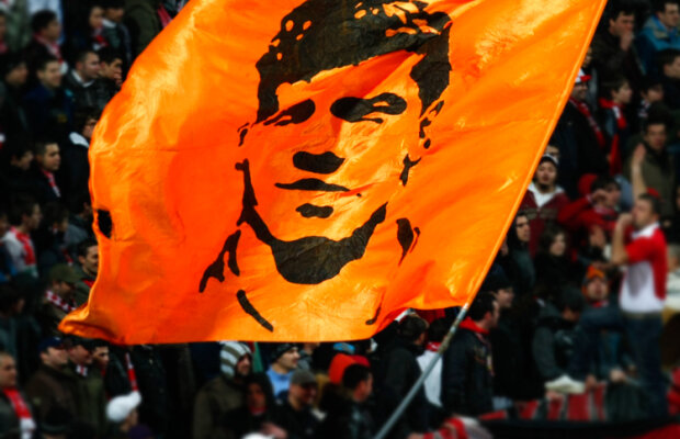 Poezie pentru Hîldan » "Unicul căpitan" ar fi împlinit astăzi 36 de ani