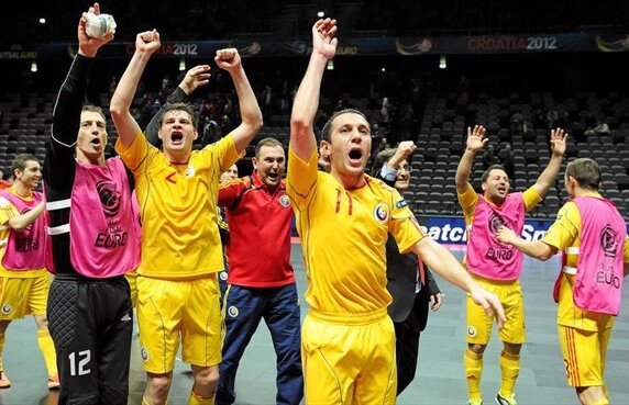 VIDEO Cvintupla campioană europeană la futsal se teme de selecţionerul României înaintea sferturilor
