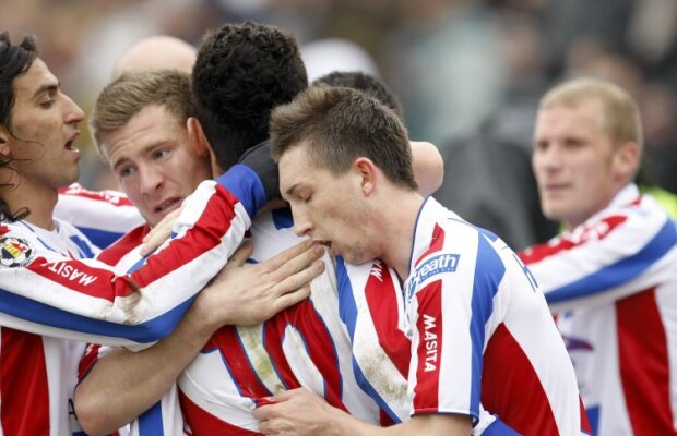 Oţelul joacă mîine amicalul şi fără cei 9 fotbalişti înzăpeziţi » "Am făcut inventarul şi avem jucători pentru fiecare post" :)