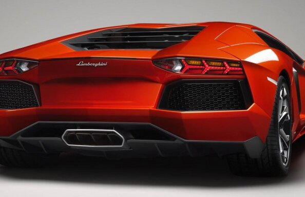 FOTO Ronaldo şi-a făcut un cadou superb de ziua lui. Uite ce bijuterie de maşină şi-a cumpărat!