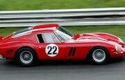 A fost vândut cel mai scump Ferrari din lume: un 250 GTO