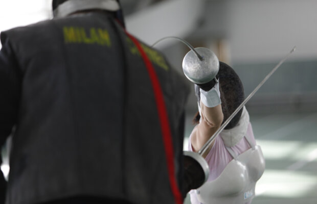 Echipa feminină de spadă, campioană mondială în 2010 şi 2011, începe concursurile din 2012 la Doha